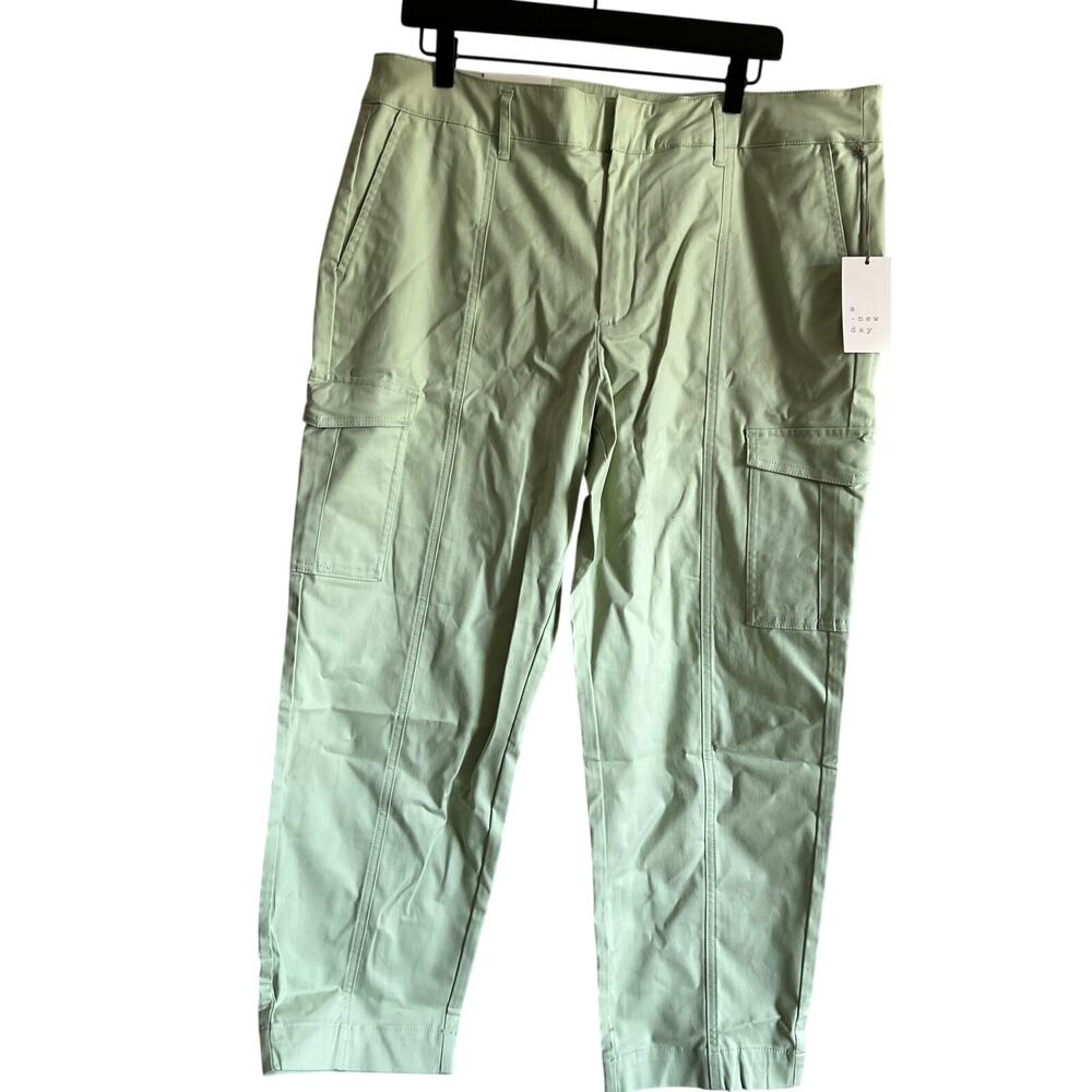 A New Day Women's Plus Size Light Green Effortless Chino Pants - Size 16 - NWT